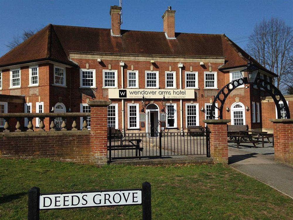 Wendover Arms Hotel High Wycombe Exterior foto